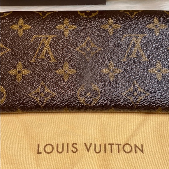 SOLD AUTHENTIC LOUIS VUITTON EMILIE ORANGE WALLET - Picture 3 of 8